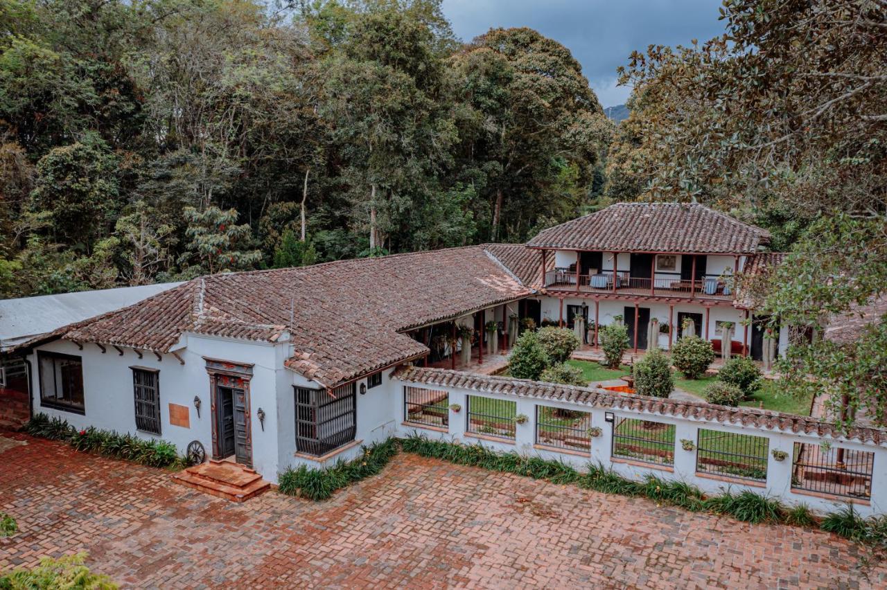 Club Campestre Hacienda Fizebad Hotel El Retiro  Luaran gambar